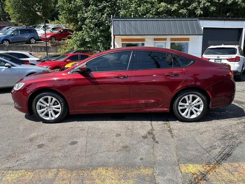 2016 Chrysler 200 Limited