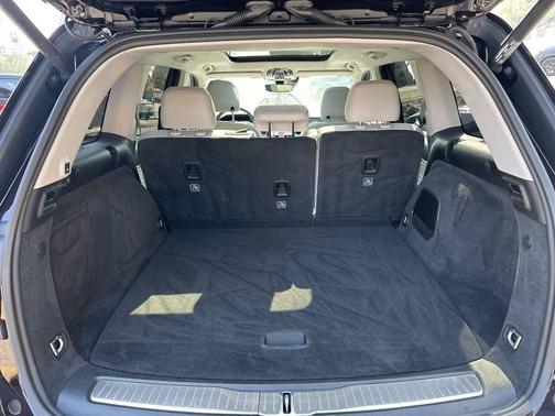 2022 Jeep Grand Cherokee 4xe Overland