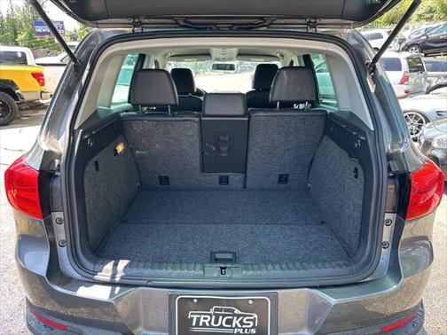 2012 Volkswagen Tiguan SE