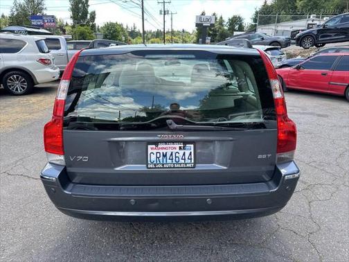 2005 Volvo V70 2.5T 4dr Turbo Wagon
