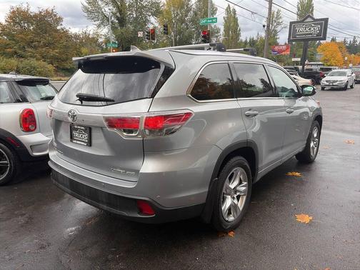 2015 Toyota Highlander Limited Platinum