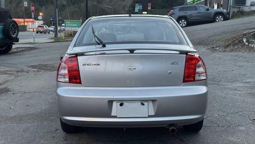 2004 Kia Spectra GS 4dr Hatchback