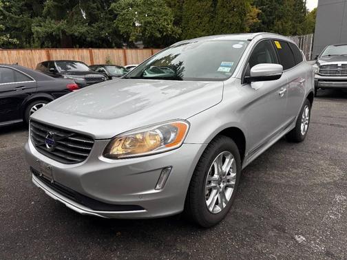 2015 Volvo XC60 T5 Premier