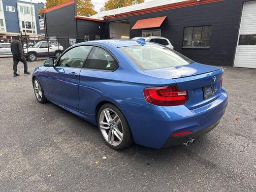 2014 BMW 228 228i 2dr Coupe