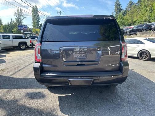 2017 GMC Yukon SLE