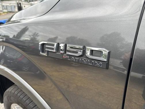 2017 Ford F-150 Platinum