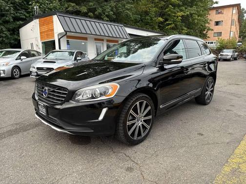 2016 Volvo XC60 T6 Drive-E Platinum