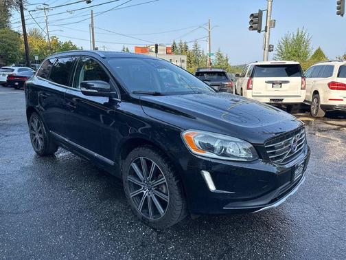 2016 Volvo XC60 T6 Drive-E Platinum