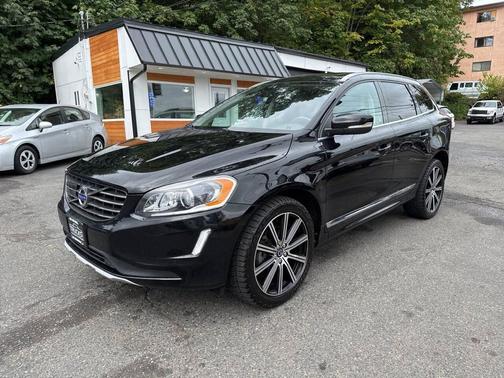 2016 Volvo XC60 T6 Drive-E Platinum
