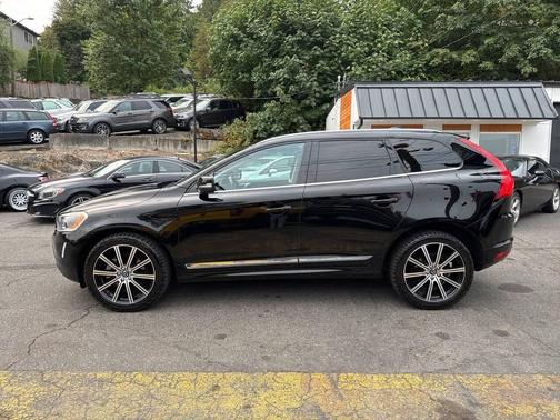 2016 Volvo XC60 T6 Drive-E Platinum