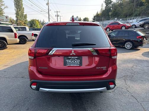 2018 Mitsubishi Outlander SEL