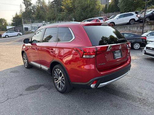 2018 Mitsubishi Outlander SEL