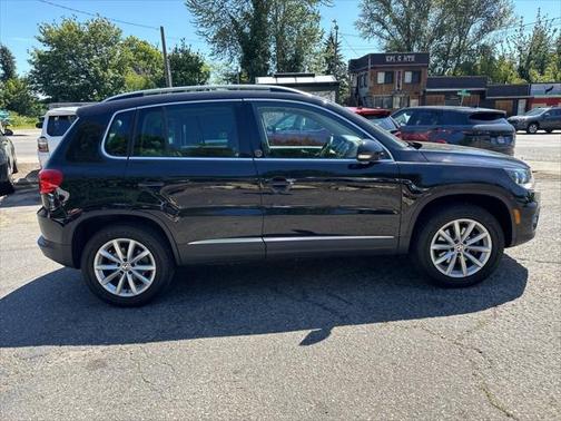 2017 Volkswagen Tiguan 2.0T Wolfsburg Edition