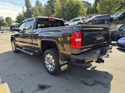 2015 GMC Sierra 2500 Denali