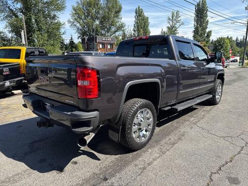 2015 GMC Sierra 2500 Denali