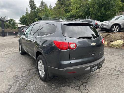 2011 Chevrolet Traverse 2LT