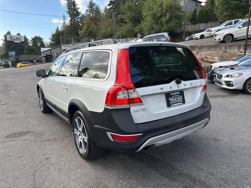 2015 Volvo XC70 T6 Platinum