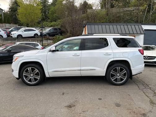 2018 GMC Acadia Denali