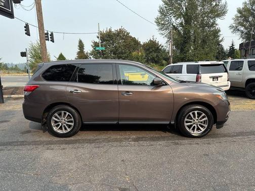 2015 Nissan Pathfinder S