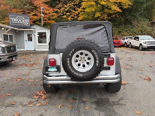 2004 Jeep Wrangler X