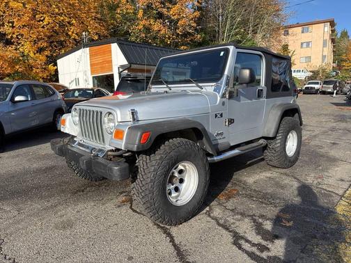 2004 Jeep Wrangler X