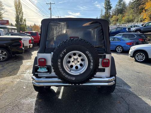 2004 Jeep Wrangler X