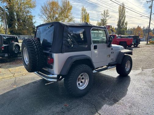 2004 Jeep Wrangler X