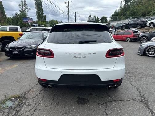 2018 Porsche Macan Base