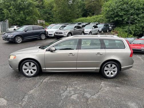 2008 Volvo V70 3.2