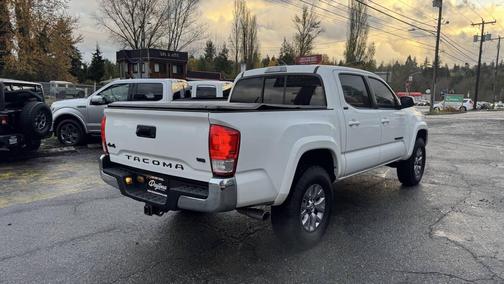 2017 Toyota Tacoma SR5