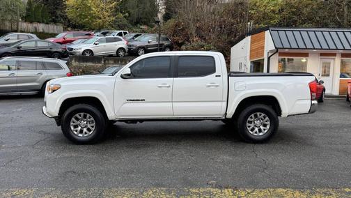 2017 Toyota Tacoma SR5