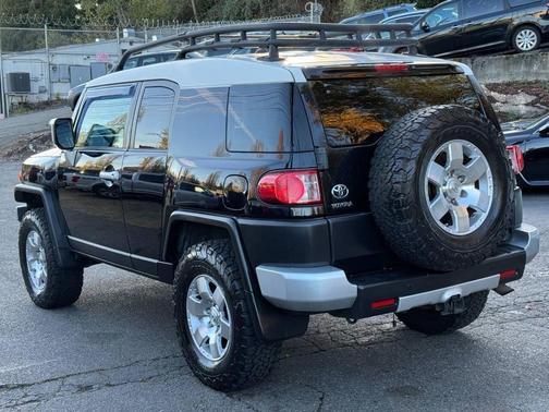 2008 Toyota FJ Cruiser Base