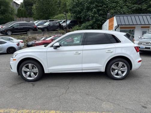 2018 Audi Q5 2.0T Premium Plus