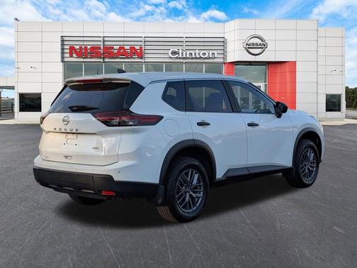 2025 Nissan Rogue S