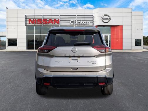 2025 Nissan Rogue Platinum