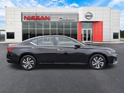 2025 Nissan Altima S