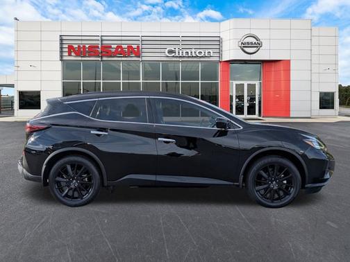 2024 Nissan Murano SV
