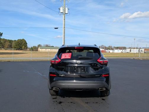 2024 Nissan Murano SV