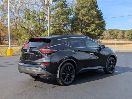 2024 Nissan Murano SV