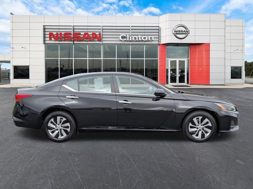 2025 Nissan Altima S