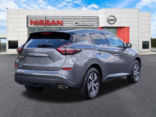 2023 Nissan Murano S