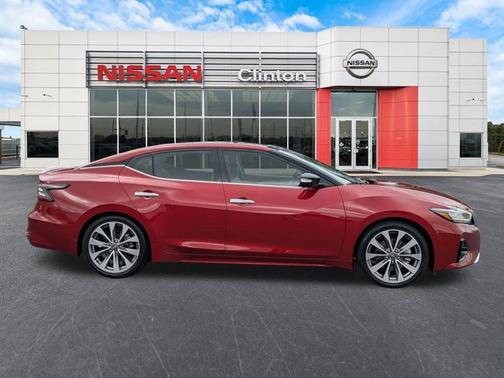 2023 Nissan Maxima Platinum