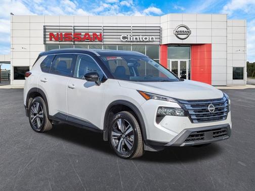 2025 Nissan Rogue SL