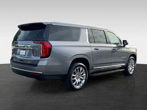 Satin Steel Metallic 2022 GMC Yukon XL SLT