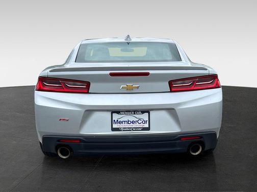Silver Ice Metallic 2017 Chevrolet Camaro 1LT