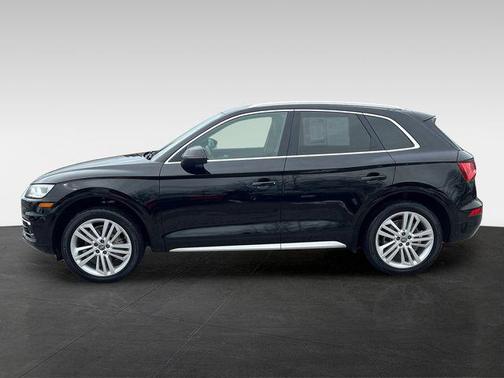 2018 Audi Q5 2.0T Tech Premium