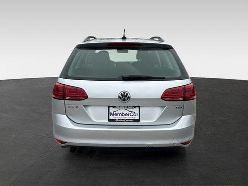 2017 Volkswagen Golf SportWagen TSI S