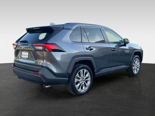 Magnetic Gray Metallic 2022 Toyota RAV4 XLE Premium