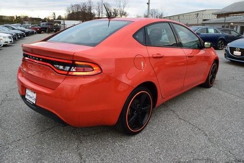 Photo 5 of 24 of 2015 Dodge Dart SXT