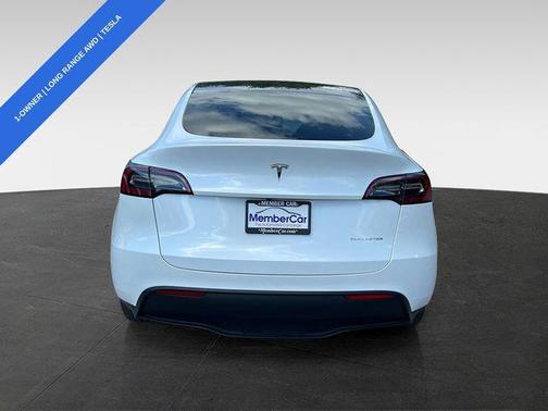 Pearl White Multi-Coat 2023 Tesla Model Y Long Range Dual Motor All-Wheel Drive